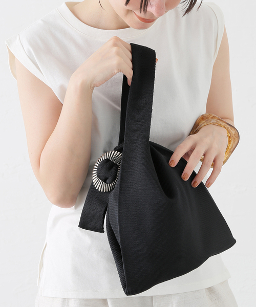 TOGA TOO(トーガトゥ)の「TOGA TOO/トーガトゥ Concho knit bag バッグ(ハンドバッグ・レディース・ブラック・FREE)」の1枚目の写真