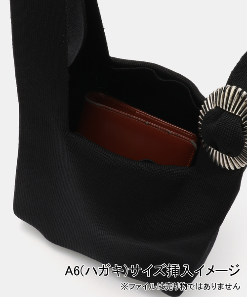 TOGA TOO(トーガトゥ)の「TOGA TOO/トーガトゥ Concho knit bag バッグ(ハンドバッグ・レディース・ブラック・FREE)」の5枚目の写真