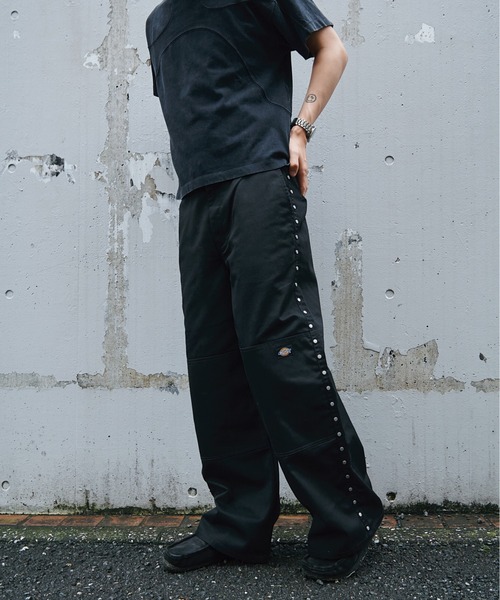 AFB(エーエフビー)の「STUDDED WIDE PANTS(チノパンツ・メンズ・グレー/カーキ/ブラック・MEDIUM/LARGE/X-LARGE)」の14枚目の写真