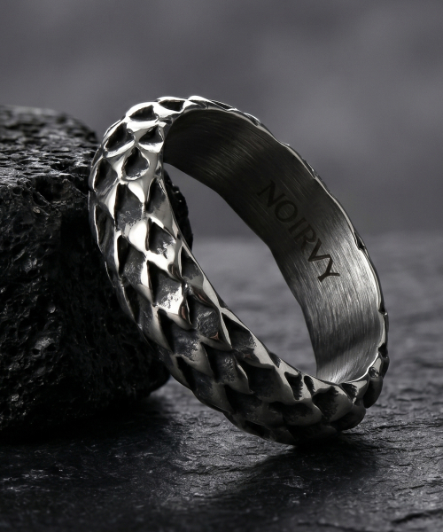 NOIRVY(ノワールビー)の「NR-306 ドラゴンスケールデイリーリング(リング・メンズ・その他・17号/29号/27号/25号/23号/21号/19号)」の8枚目の写真