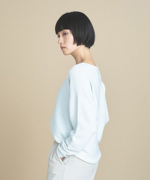 cloenc（クロエンス）の「【WEB限定カラーあり】Vネックラメガーターニット　美フォルム（ニット/セーター・レディース・サックスブルー/ピンク/チャコール/イエロー系その他/ブラウン系その他7/ブラウン系その他5/ライトグレー系8/ベージュ系8/オフホワイト・02）」の22枚目の写真