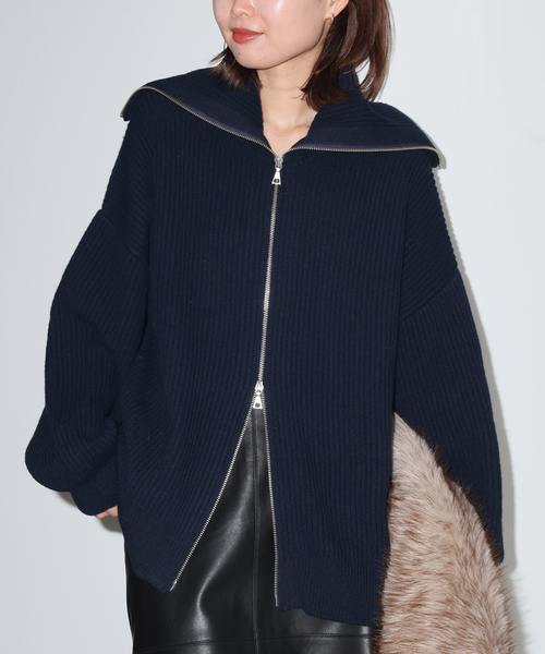 SLOBE IENA(スローブイエナ)の「畔ジップアップカーディガン(カーディガン/ボレロ・レディース・ブラウン/ネイビー・FREE)」の2枚目の写真