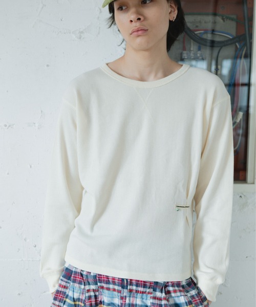 common gull products.(コモンガルプロダクツ)の「片付かないワッフルロンtee(Tシャツ/カットソー・レディース・ラベンダー/アイボリー/オリーブ系/ネイビー・SMALL/MEDIUM/LARGE)」の6枚目の写真