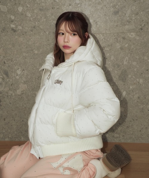 TITTY&CO.（ティティーアンドコー）の「ラメラインストーンロゴショートダウン（その他アウター・レディース・ブラック/ブラウン/ホワイト・FREE）」の21枚目の写真