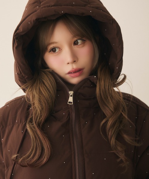 TITTY&CO.（ティティーアンドコー）の「ラメラインストーンロゴショートダウン（その他アウター・レディース・ブラック/ブラウン/ホワイト・FREE）」の14枚目の写真