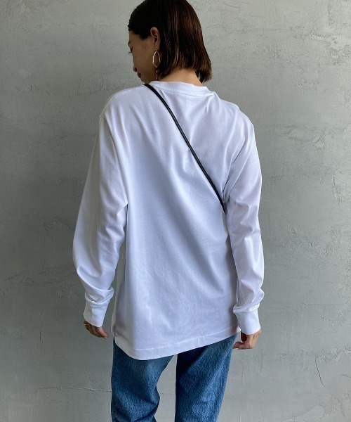 LACOSTE（ラコステ）の「[LACOSTE/ラコステ] ワンポイントロゴ ロングスリーブTシャツ（Tシャツ/カットソー・レディース・ブラウン/ネイビー/ブラック/ホワイト・4/3/2/5）」の21枚目の写真