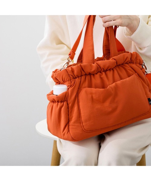 ROOTOTE(ルートート)の「ルートート / トートバッグ 2way ショルダーバッグ A5 軽量 中綿 斜め掛け LT.デリ.メトロパフ-A(ショルダーバッグ・レディース・レッド系その他/グレー/カーキ/ブラック・FREE)」の15枚目の写真