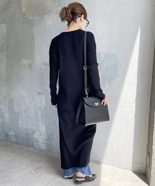 Spick & Span(スピックアンドスパン)の「《新色有り / 追加》ヘンリーネックリブニットワンピース(ワンピース・レディース・その他1/ブラック/チャコールグレー・FREE)」の15枚目の写真