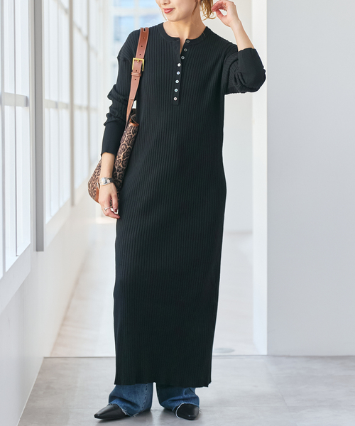 Spick & Span(スピックアンドスパン)の「《新色有り / 追加》ヘンリーネックリブニットワンピース(ワンピース・レディース・その他1/ブラック/チャコールグレー・FREE)」の16枚目の写真