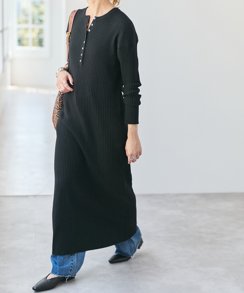Spick & Span(スピックアンドスパン)の「《新色有り / 追加》ヘンリーネックリブニットワンピース(ワンピース・レディース・その他1/ブラック/チャコールグレー・FREE)」の18枚目の写真