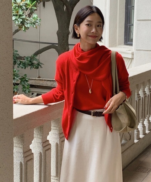 FAVORITO(ファヴォリート)の「ニットトップスセットアップ(セットアップ・レディース・グレー/レッド/グリーン・F)」の17枚目の写真