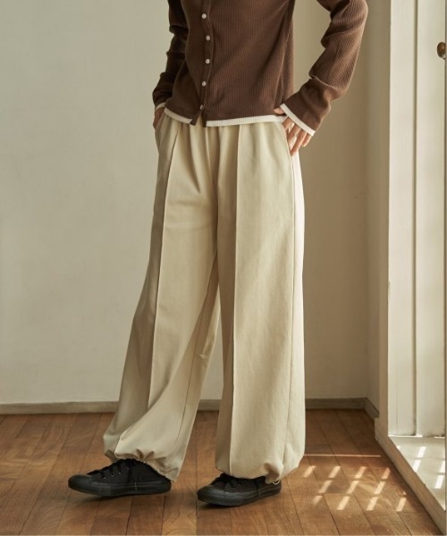 LBC(エルビーシー)の「ポンチドロストイージーパンツ(その他パンツ・レディース・ブラック/アイボリー/チャコール・M/L)」の13枚目の写真