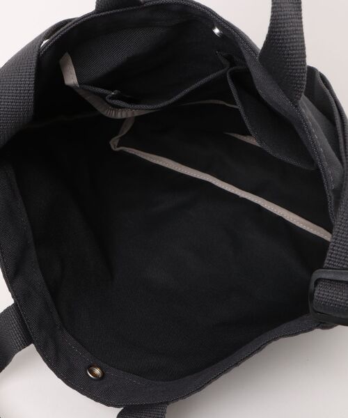 le coq sportif（ルコックスポルティフ）の「le coq sportif トートバッグ 65884（トートバッグ・レディース・ブラック/ネイビー系/ピンク系/アイボリー/ベージュ系・FREE）」の8枚目の写真