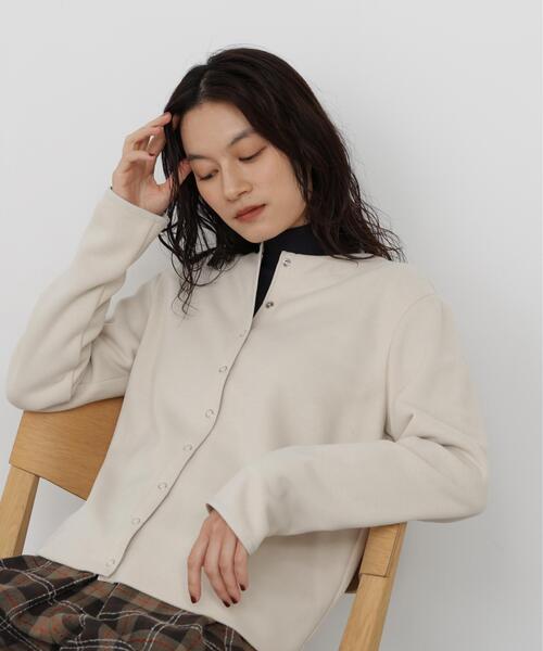 human woman(ヒューマンウーマン)の「◆ミルドジャージーリングドットカーディガン(Tシャツ/カットソー・レディース・ベージュ系その他2/ホワイト系その他/ブラック/ボルドー・MEDIUM)」の2枚目の写真