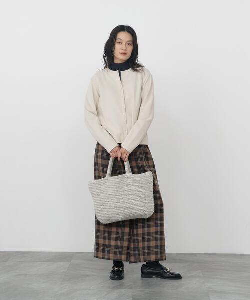 human woman(ヒューマンウーマン)の「◆ミルドジャージーリングドットカーディガン(Tシャツ/カットソー・レディース・ベージュ系その他2/ホワイト系その他/ブラック/ボルドー・MEDIUM)」の11枚目の写真