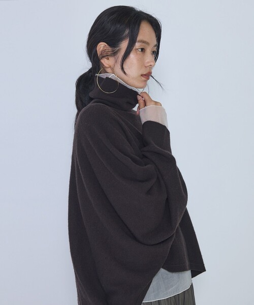 1er Arrondissement(プルミエアロンディスモン)の「シアーハイネックカットソー(Tシャツ/カットソー・レディース・ブラック/オフホワイト・FREE)」の1枚目の写真