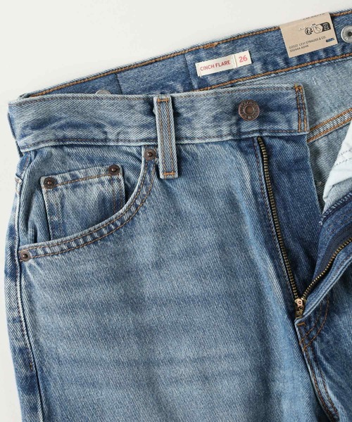 Levi's(リーバイス)の「Levi's CINCH フレアデニム(その他パンツ・レディース・ブルー系その他・24/27/26/25)」の11枚目の写真