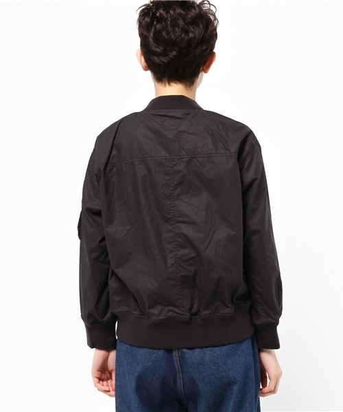 LBC(エルビーシー)の「コットンタイプライターブルゾン (ブルゾン・レディース・オフホワイト/ブラック/オリーブ・LARGE/MEDIUM)」の5枚目の写真