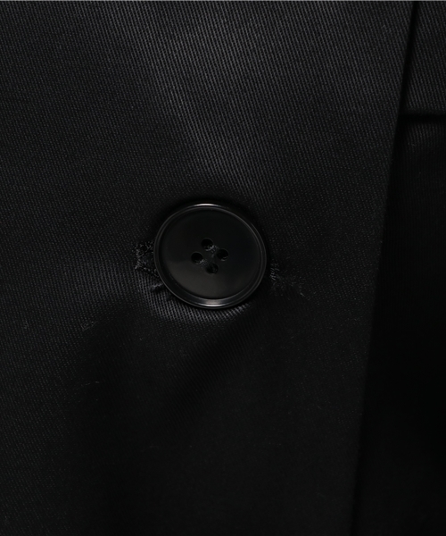 CLANE（クラネ）の「BACK VOLUME TUCK TRENCH COAT（トレンチコート・レディース・ベージュ/ブラック・1/2）」の13枚目の写真