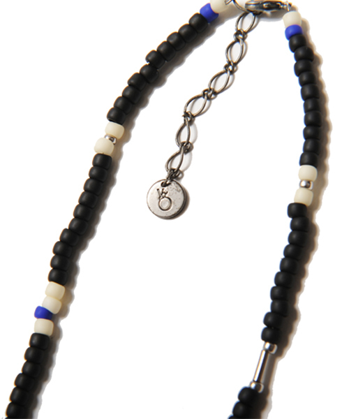 VIRGOwearworks(ヴァルゴウェアワークス)の「Blended bead necklace(ネックレス・メンズ・レッド/ブラック/ターコイズブルー・FREE)」の5枚目の写真