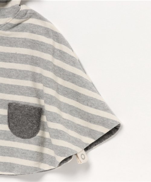 SHIPS(シップス)の「SHIPS KIDS:ボーダー×フリース マント(ポンチョ・キッズ・ネイビー/グレー・ONE SIZE)」の5枚目の写真