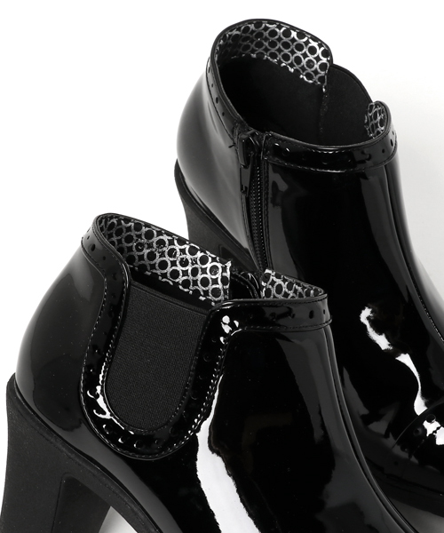 cava cava（サヴァサヴァ）の「〈cavacava (サヴァサヴァ)〉　レインブーティ（レインシューズ・レディース・ブラック/グレー/カーキ/グレイッシュベージュ・L/LL/M/S）」の7枚目の写真