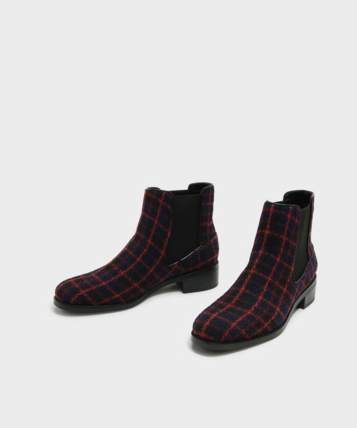 CHARLES & KEITH(チャールズ & キース)の「チェルシーアンクルブーツ / CHELSEA ANKLE BOOTS(ブーツ・レディース・ブラック/ネイビー・25cm/23cm/24.5cm/22.5cm/23.5cm)」の7枚目の写真