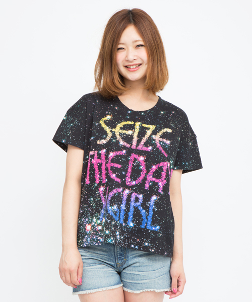 X-girl(エックスガール)の「SEIZE THE DAY S/S BIG TEE(Tシャツ/カットソー・レディース・ブラック/ブルー・1/2)」の1枚目の写真