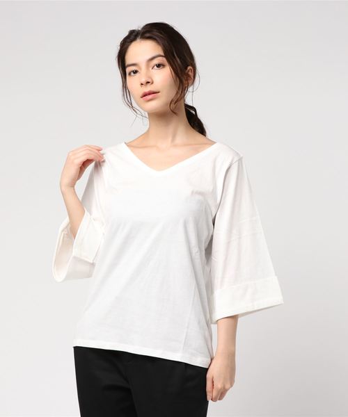 cepo(セポ)の「オーストラリアコットンVネック(Tシャツ/カットソー・レディース・オフホワイト/ベージュ/ピンク/グリーン・M)」の2枚目の写真