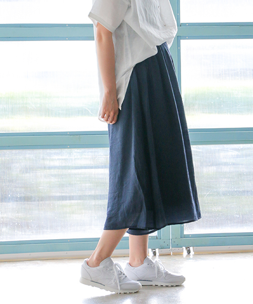 LBC（エルビーシー）の「スラブガウチョパンツ（その他パンツ・レディース・オリーブ/ネイビー・M/L）」の2枚目の写真