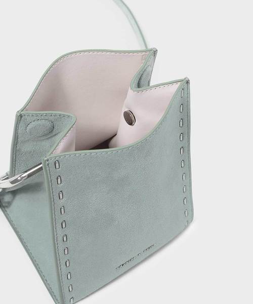 CHARLES & KEITH(チャールズ & キース)の「ステープラーエフェクトストラクチャーバッグ / STAPLER EFFECT STRUCTURED BAG(ハンドバッグ・レディース・ブラック/ブルー/ミント・S)」の10枚目の写真