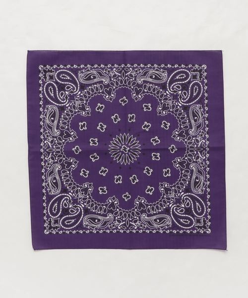 GLOSTER（グロスター）の「【HAV-A-HANK/ハバハンク】バンダナ（バンダナ/スカーフ・メンズ・ホワイト/チャコールグレー/ブラック/パープル/ネイビー/ブラウン/レッド/オレンジ/ライトグリーン/ライトピンク・FREE）」の7枚目の写真