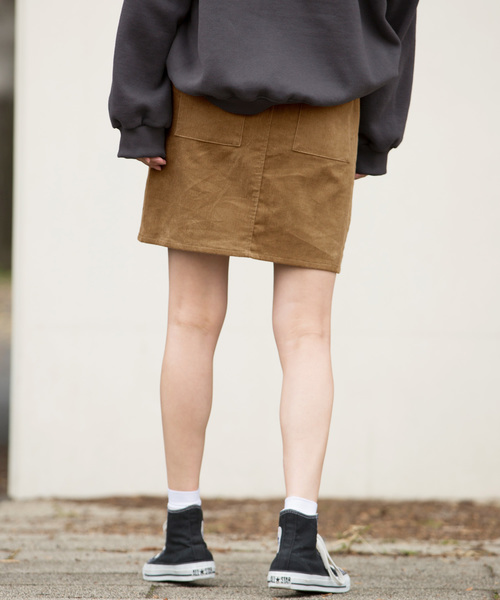 Luz Llena（ラズレナ）の「コーデュロイベイカーミニスカート（スカート・レディース・ブラック/ベージュ/パープル・MEDIUM）」の14枚目の写真