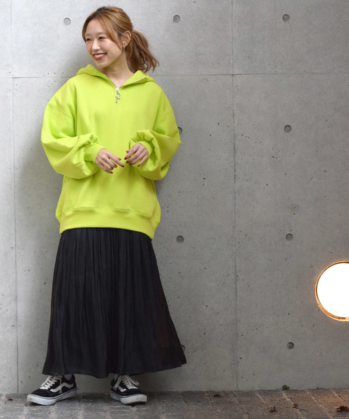 w closet（ダブルクローゼット）の「ハーフZIPフードプルオーバー_（パーカー・レディース・ピンク/ライム/アイボリー/スミクロ・FREE）」の9枚目の写真