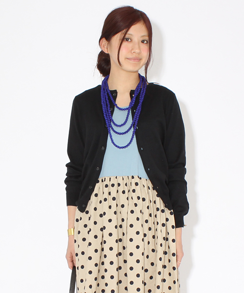 BEAMS BOY(ビームスボーイ)の「○BEAMS BOY / 14ゲージ BB刺繍クルーカーディガン(カーディガン/ボレロ・レディース・ライトグレー/ブラック/ピンク/サックスブルー/ネイビー/レッド/イエロー/ミント・0/1)」の2枚目の写真