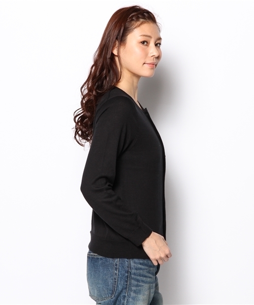 BEAMS BOY(ビームスボーイ)の「○BEAMS BOY / 14ゲージ BB刺繍クルーカーディガン(カーディガン/ボレロ・レディース・ライトグレー/ブラック/ピンク/サックスブルー/ネイビー/レッド/イエロー/ミント・0/1)」の14枚目の写真