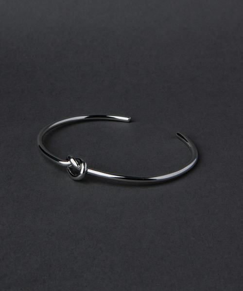 Rocky Monroe(ロッキーモンロー)の「シルバー925 ユニセックス シルバーバングル(バングル/リストバンド・メンズ・A/B/C/D/E/F/G/H/I/J/K/L/M・FREE)」の1枚目の写真