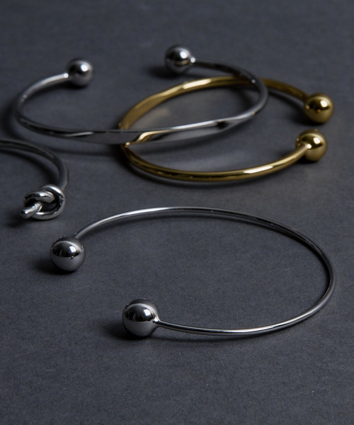 Rocky Monroe(ロッキーモンロー)の「シルバー925 ユニセックス シルバーバングル(バングル/リストバンド・メンズ・A/B/C/D/E/F/G/H/I/J/K/L/M・FREE)」の16枚目の写真