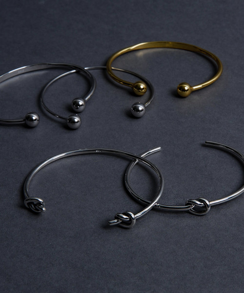 Rocky Monroe(ロッキーモンロー)の「シルバー925 ユニセックス シルバーバングル(バングル/リストバンド・メンズ・A/B/C/D/E/F/G/H/I/J/K/L/M・FREE)」の15枚目の写真