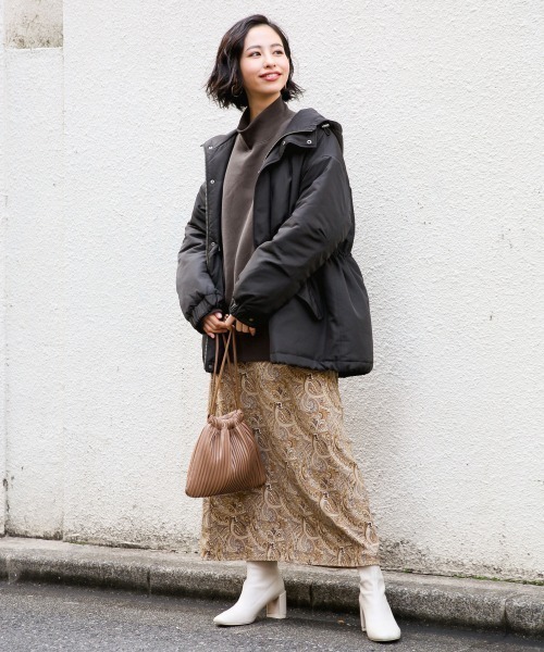 LOWRYS FARM(ローリーズファーム)の「ハイネックチュニックウラケプルオーバー 861699(スウェット・レディース・ブラウン/グレー/アイボリー/グリーン・FREE)」の17枚目の写真