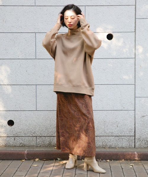 LOWRYS FARM(ローリーズファーム)の「ハイネックチュニックウラケプルオーバー 861699(スウェット・レディース・ブラウン/グレー/アイボリー/グリーン・FREE)」の15枚目の写真