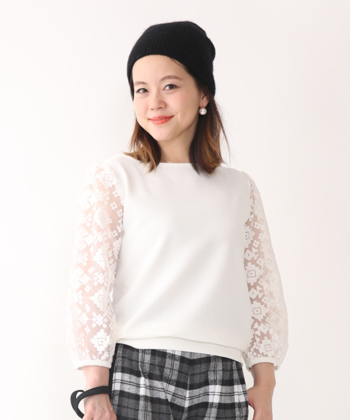 mystic(ミスティック)の「ワッフル袖オーガンジープルオーバー(Tシャツ/カットソー・レディース・ネイビー/ブラック/オフホワイト・フリ-)」の2枚目の写真