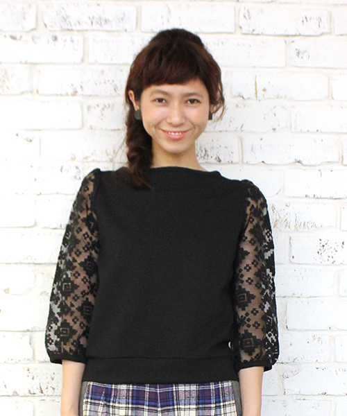 mystic(ミスティック)の「ワッフル袖オーガンジープルオーバー(Tシャツ/カットソー・レディース・ネイビー/ブラック/オフホワイト・フリ-)」の1枚目の写真