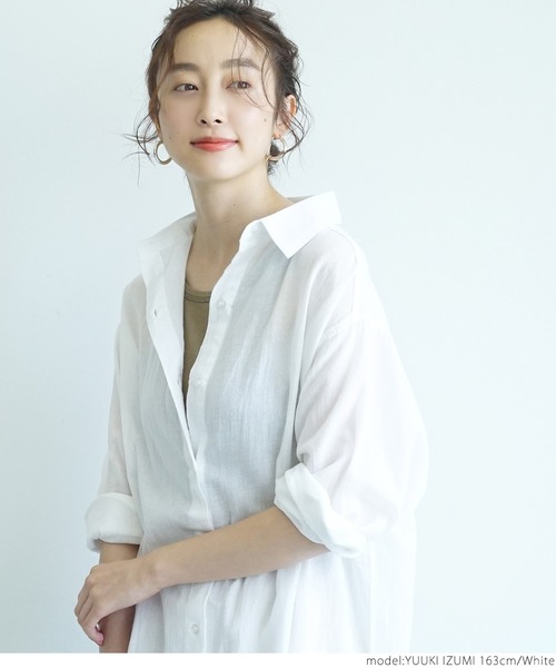 coca(coca)(コカ)の「ガーゼ素材シアーシャツワンピース(シャツワンピース・レディース・ブラック/ホワイト・ONE SIZE)」の3枚目の写真