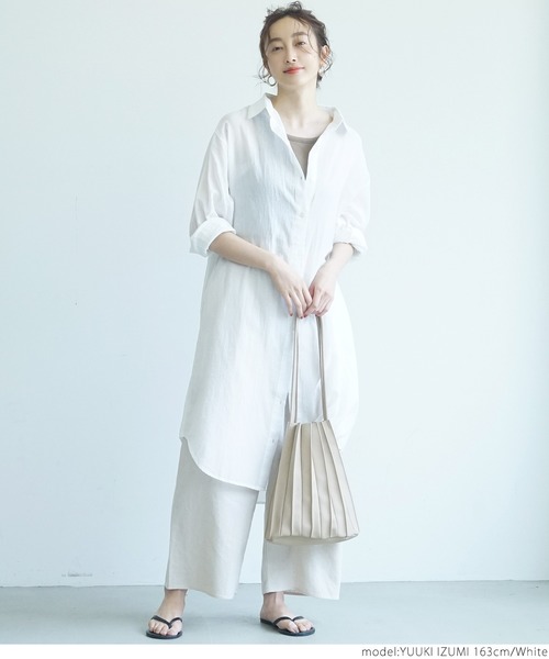 coca(coca)(コカ)の「ガーゼ素材シアーシャツワンピース(シャツワンピース・レディース・ブラック/ホワイト・ONE SIZE)」の9枚目の写真