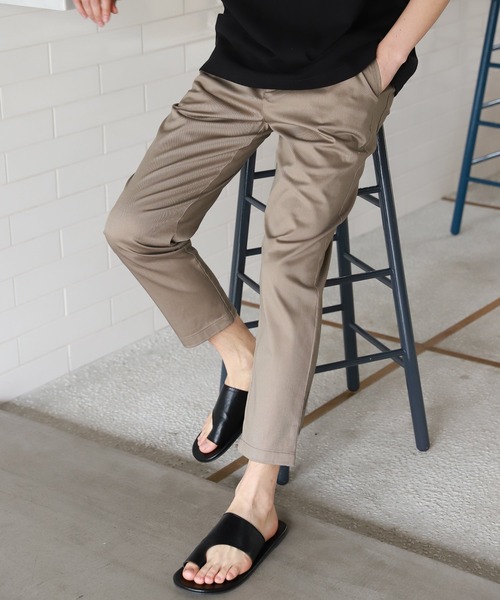 LAKOLE（ラコレ）の「スリムイージーチノパンツ / 892951（チノパンツ・メンズ・ブラック/ベージュ/ブラウン/アイボリー/グレー/サンドグレー/オリーブ・LARGE/SMALL/MEDIUM/X-LARGE）」の4枚目の写真