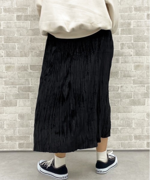 apres jour(アプレジュール)の「ベロアワッシャースカート【ZOZOTOWN限定アイテム】(スカート・レディース・ブラック/ベージュ/ダークブラウン/スモークピンク・フリー/X-LARGE)」の7枚目の写真