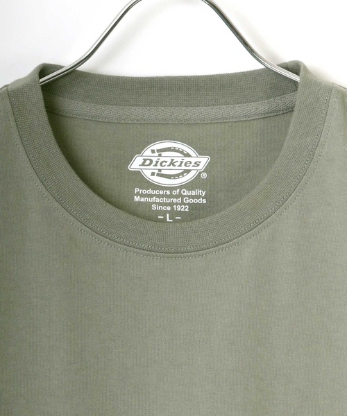 Dickies(ディッキーズ)の「Dickies/ディッキーズ ビッグシルエット 袖プリント ワンポイント ミニロゴワッペン ロングスリーブTシャツ(Tシャツ/カットソー・メンズ・ベージュ/ブラック/ダークグリーン/グリーン/ホワイト/サックスブルー・M/XL/L)」の13枚目の写真