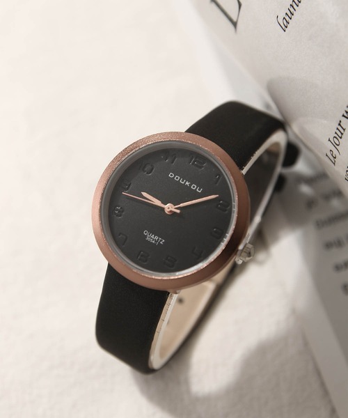 TABI PAL（タビパル）の「スモークカラー デザイン ウオッチ（アナログ腕時計・レディース・C/A/B/E/D・FREE）」の3枚目の写真