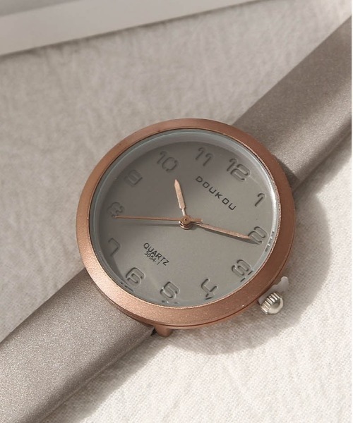 TABI PAL（タビパル）の「スモークカラー デザイン ウオッチ（アナログ腕時計・レディース・C/A/B/E/D・FREE）」の5枚目の写真